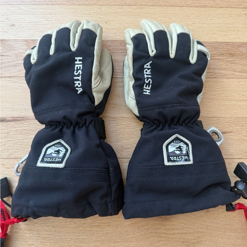 Hestra-Army Leather Heli Ski Jr. Gloves Size 5 unisex boys girls